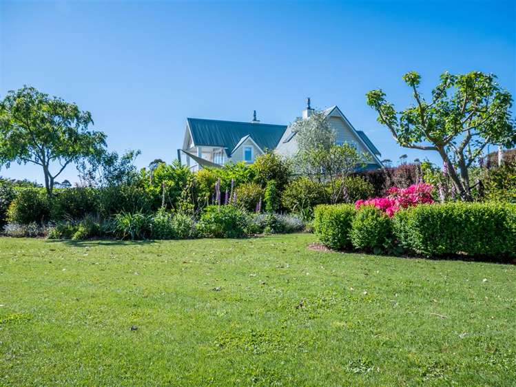 120 Patons Rock Road Kahurangi National Park_24