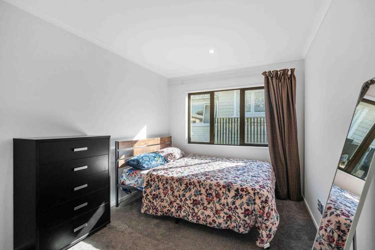 8a Martin Road Manurewa_12