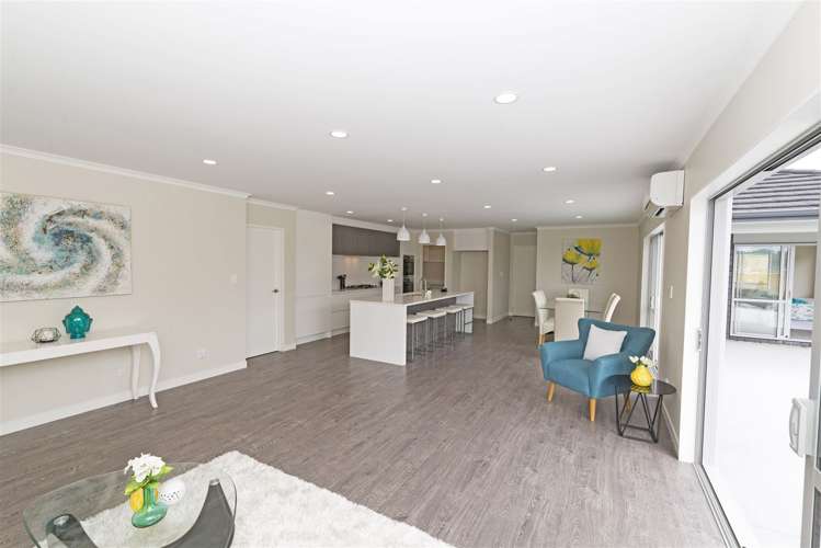 18 Leebank Crescent Riverhead_23