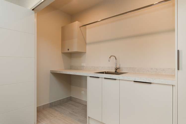 156 Pacific Drive Fitzherbert_23