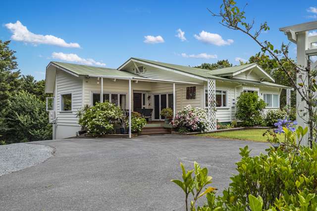 22 Takahe Street Tikipunga_2