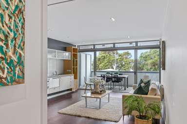 2/6 Beach Front Lane_2