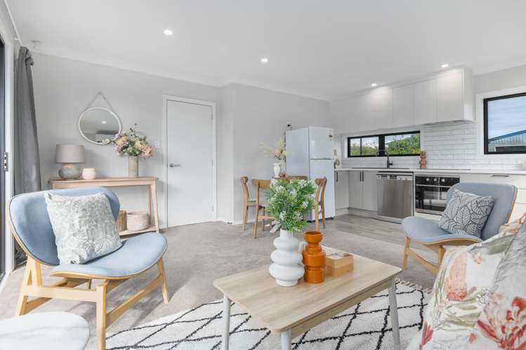 55 Read Street Levin_4