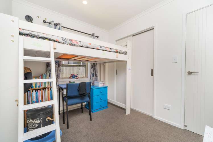 6 Silkwood Place Fitzherbert_19