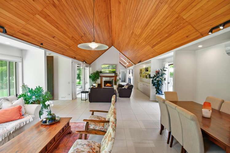 1551 Great South Road_1