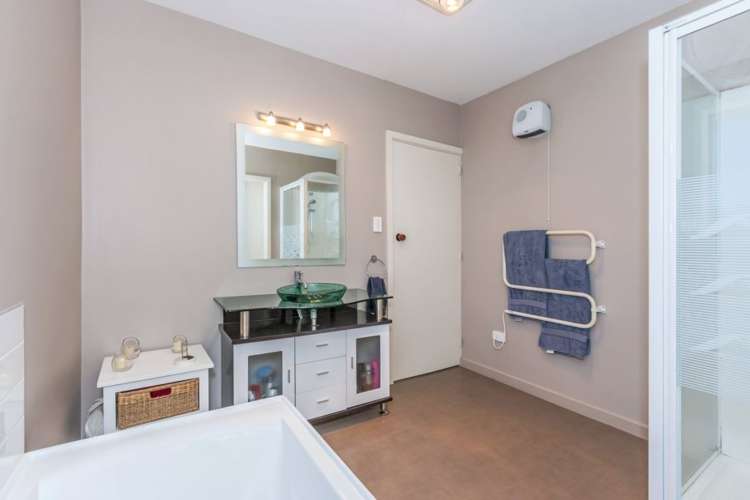 1 Munro Street Redwood_10