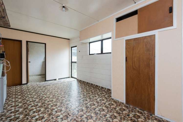 2 Pamir Place Welcome Bay_15