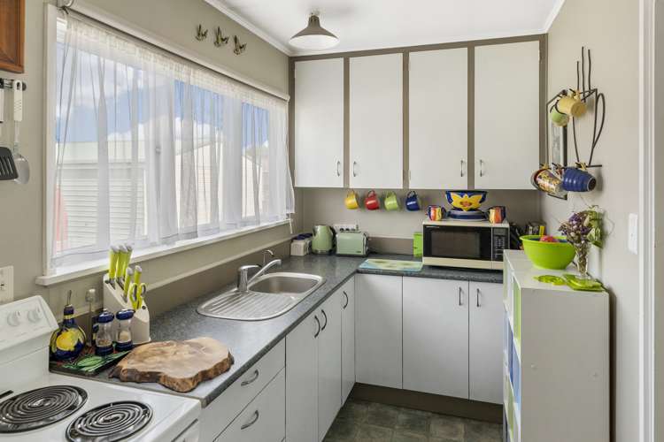 2/47 Roto Street Tahunanui_3