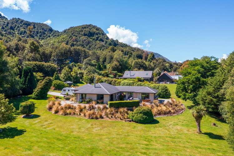10 Cove Lane Mt Creighton_15