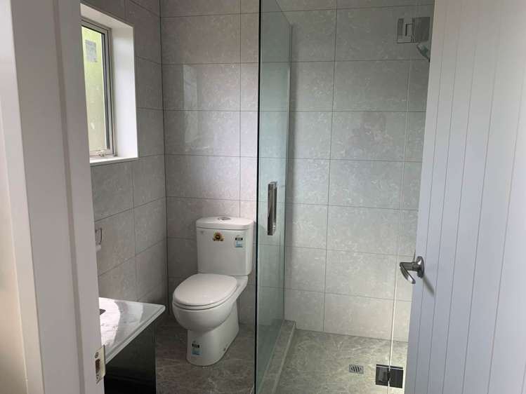 61 Kings Road Panmure_13