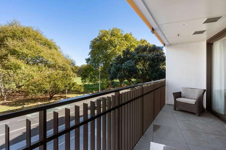 302/6 Dock Street Auckland Central_5