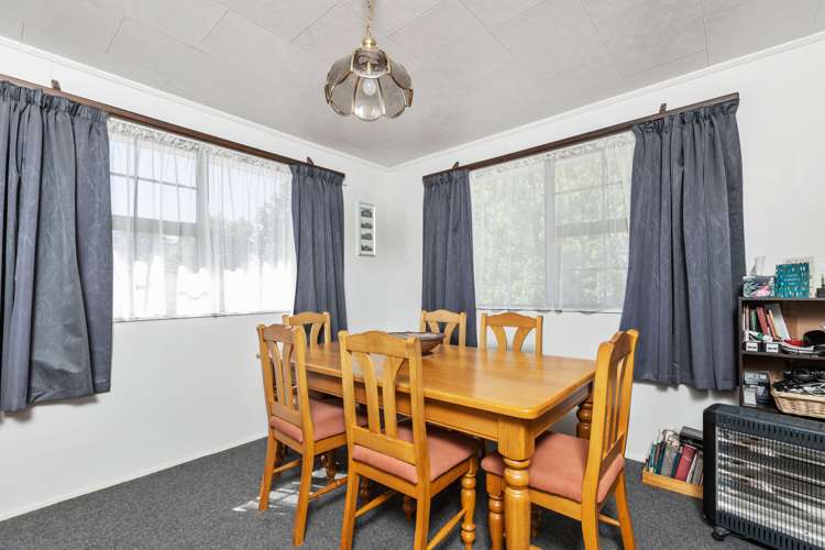 6 Miro Street Otaki_21