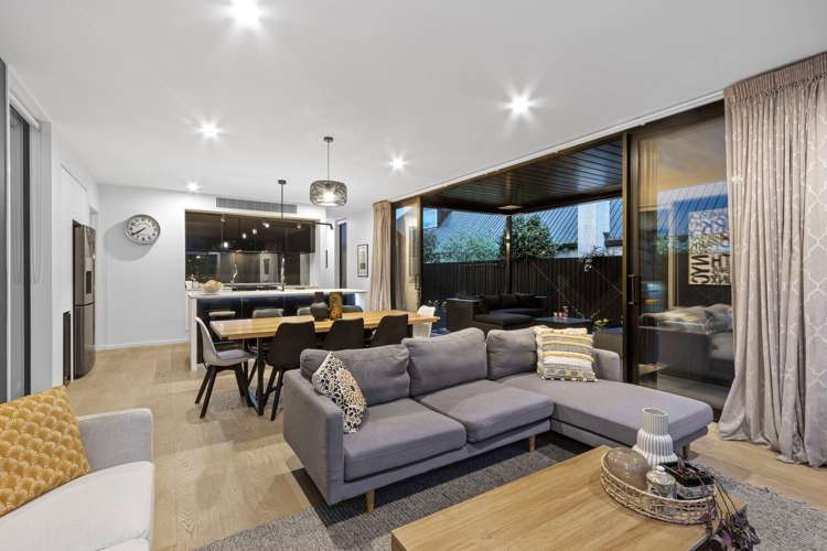 18 Clissold Street Merivale_3