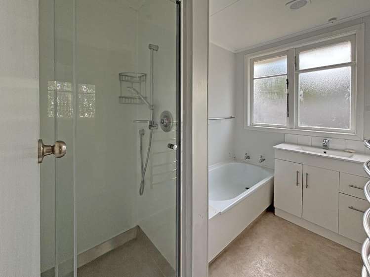 228 Balmoral Drive 11139_7