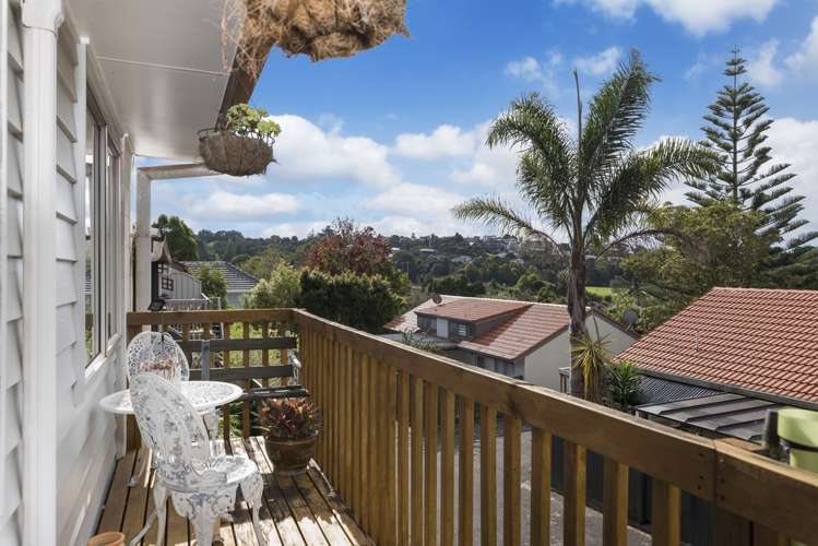 1a Dolbear Street Titirangi_3