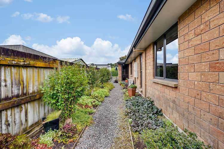 4 Iain Court Rototuna_29