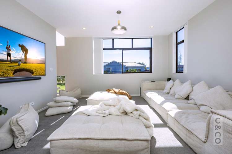 2 Pitoitoi Drive Riverhead_10