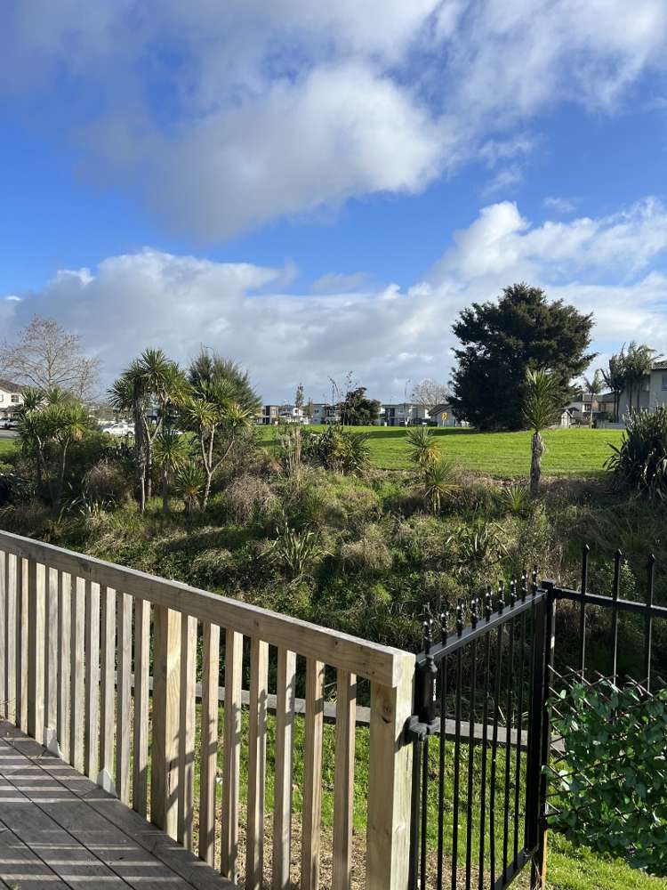 5 Wyon Way Flat Bush_21