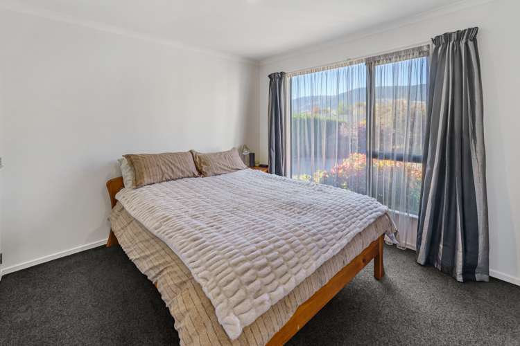 4 Ruth Page Place Richmond_9