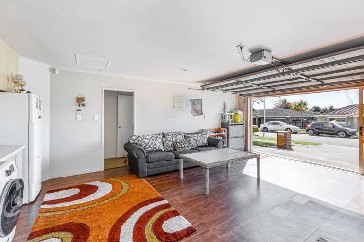 25 Carrick Glen Avenue Flat Bush_16