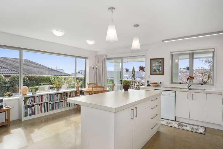 55 Contour Avenue Pyes Pa_5