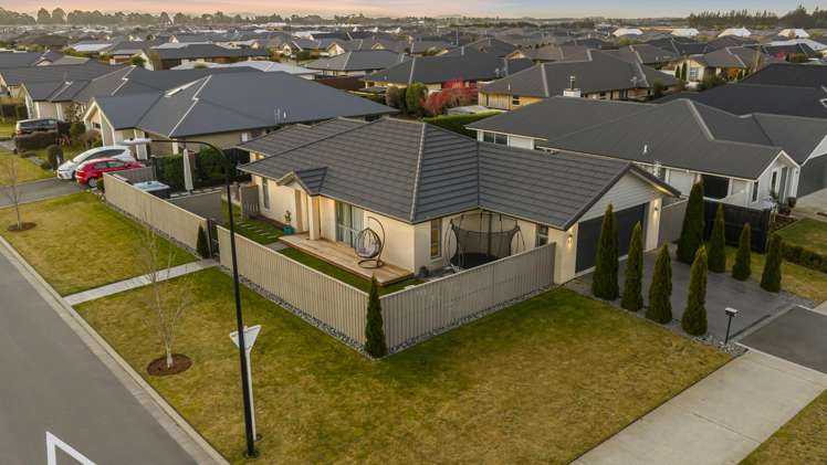13 Northmoor Boulevard Rolleston_30