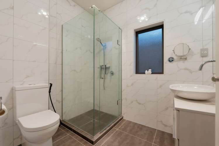 117 Flat Bush School Road Flat Bush_33