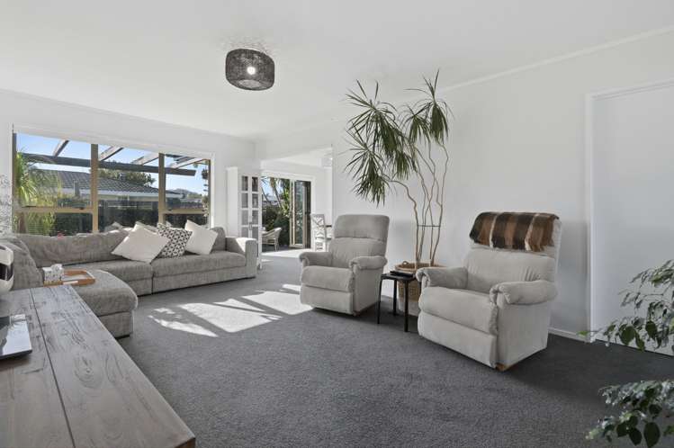 33 Shelley Street Otumoetai_9