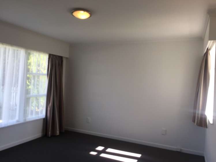 32 Kokiri Street Te Atatu South_10