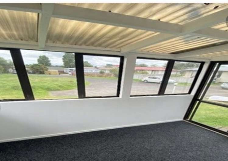 9/30 Gifford Avenue 10695_5