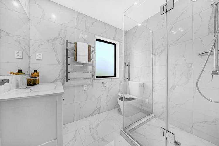 31B Meadway Sunnyhills_25