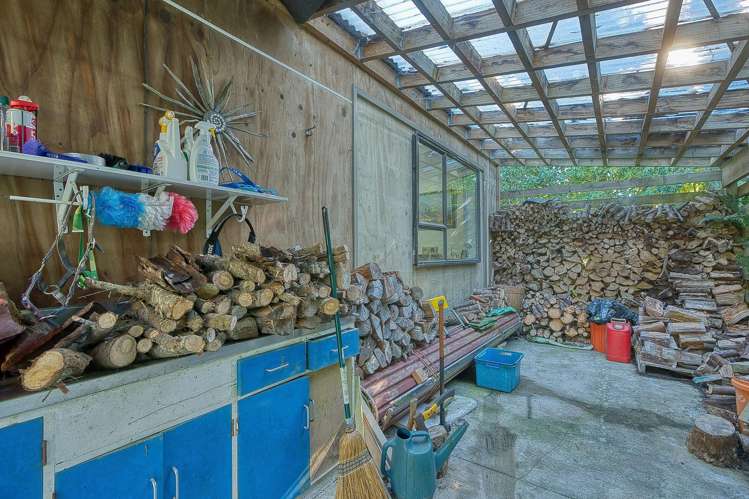 89 Russell Road Kaniere_10