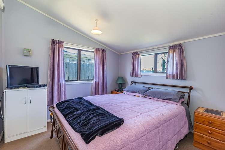 22 Rangitane Street Himatangi Beach_8