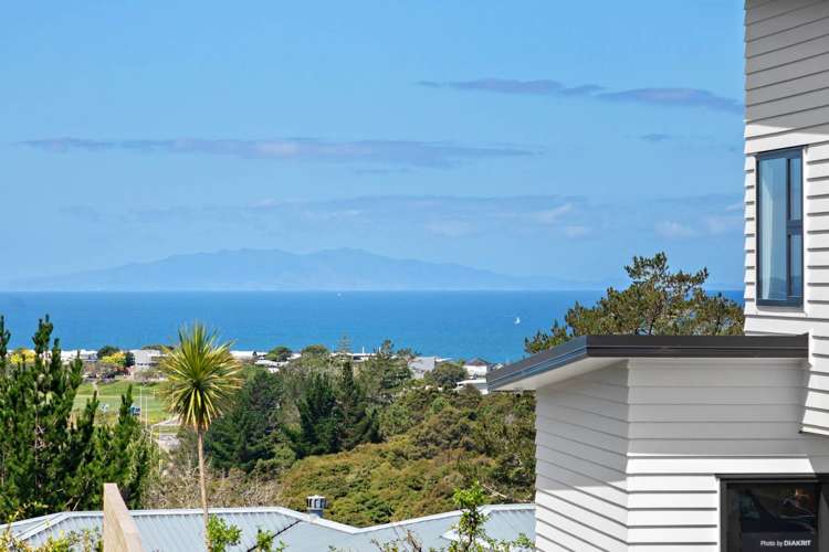 1 Taku Close Long Bay_5