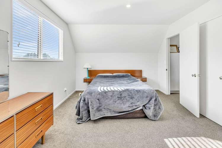 12 Stonebridge Park Drive Holdens Bay_16