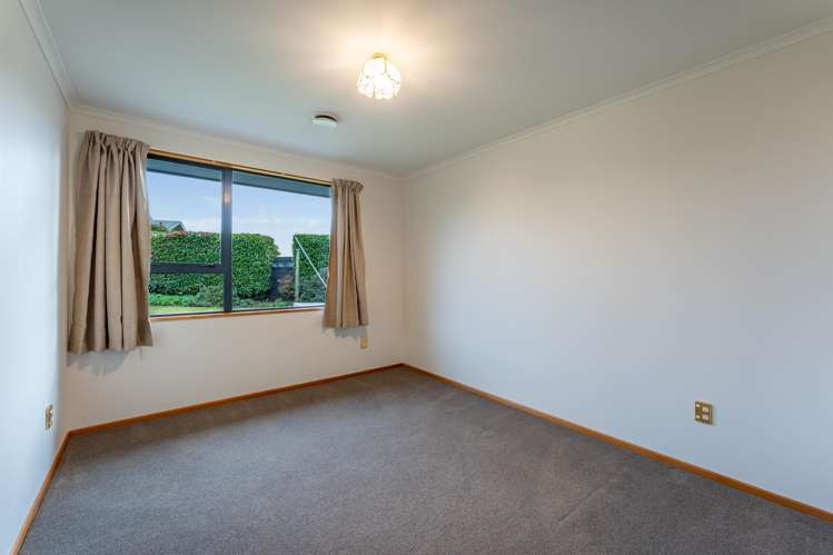 22A Carlisle Place Marchwiel_10