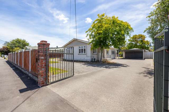 Big on space, Big on comfort - Lansdowne Living!