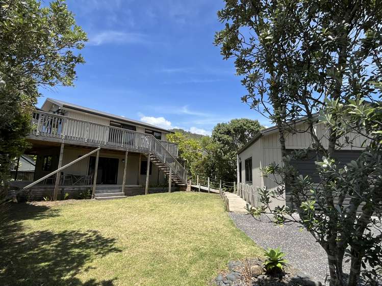 112 Winslow Place Matarangi_18