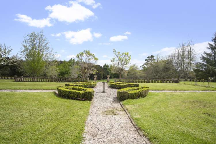 146 Pine Valley Road Dairy Flat_13