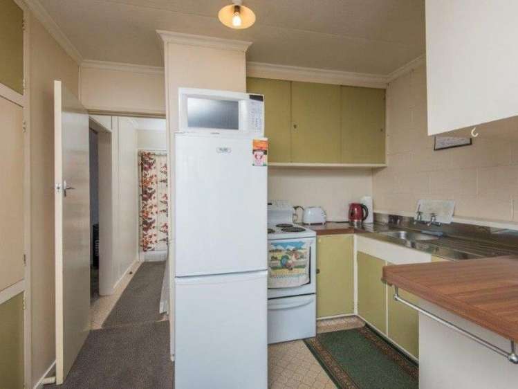 48 Fergusson Street Stoke_15