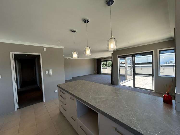 10 Grenada Street 11229_12