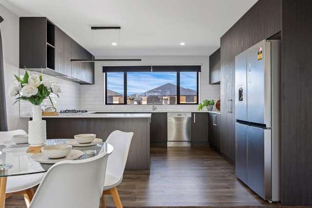 27 Crossley Avenue Woodend_4