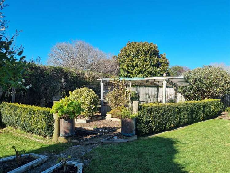 67 Cloten Road Stratford_11