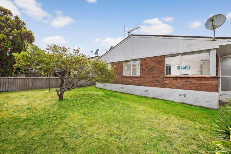 6/20 Campbell Road Royal Oak_1