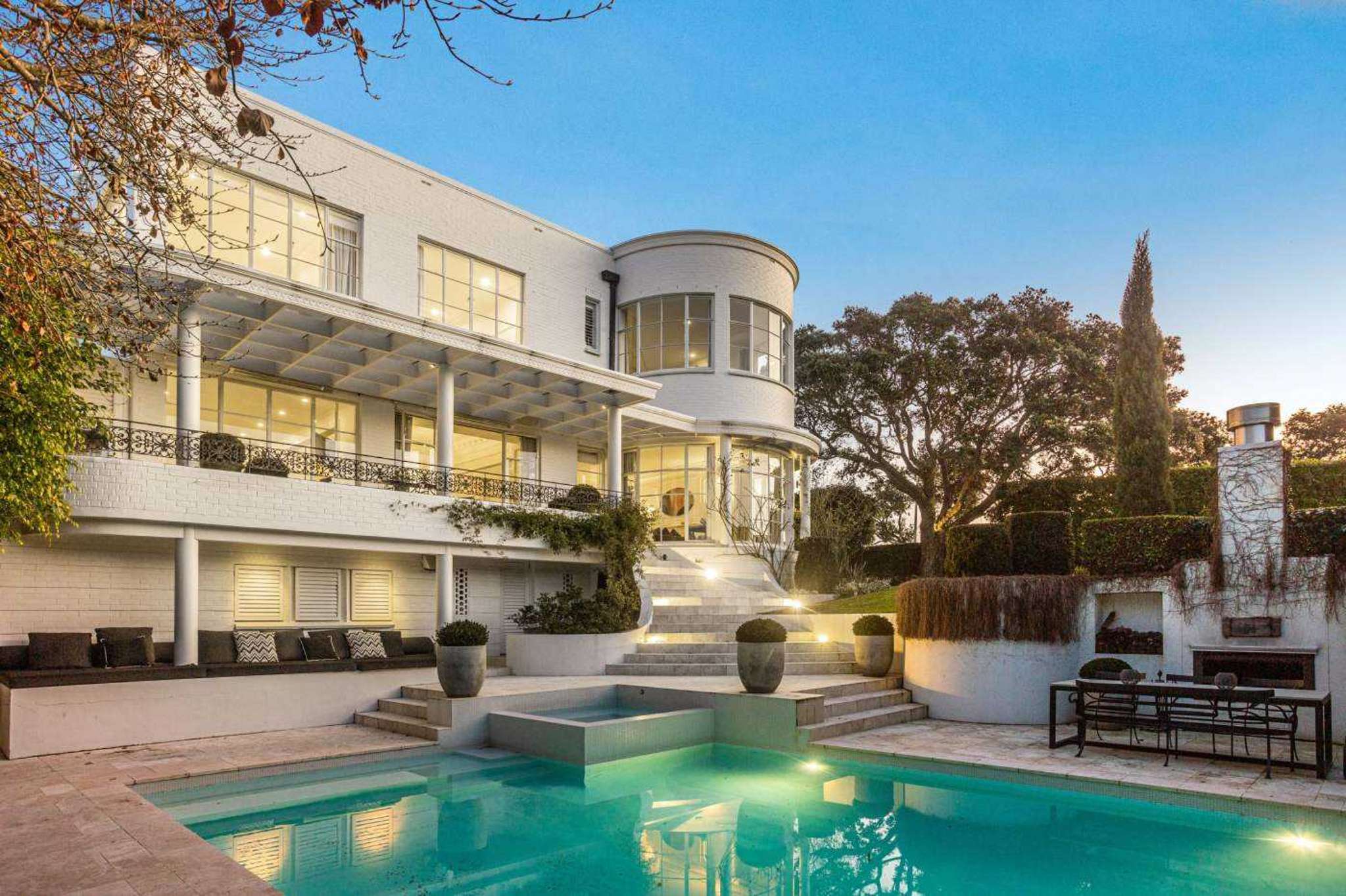 Sir Dove-Myer Robinson’s Remuera mansion sells for $12.25m