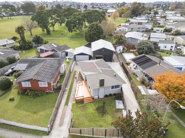 34 Rhonda Avenue Deanwell_15