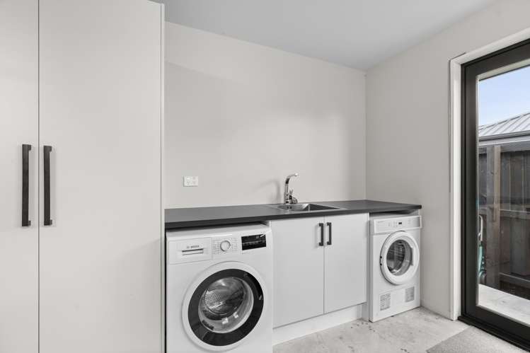 44 Candlesticks Crescent Lincoln_20