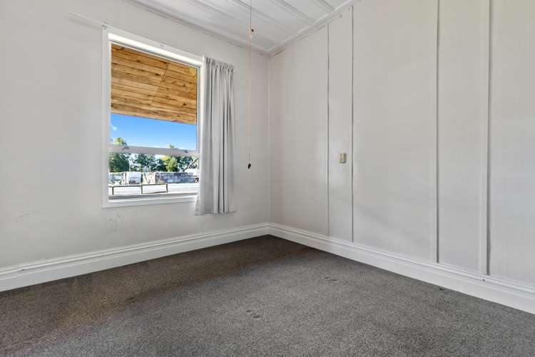 42 Lawrence Avenue Te Aroha_11