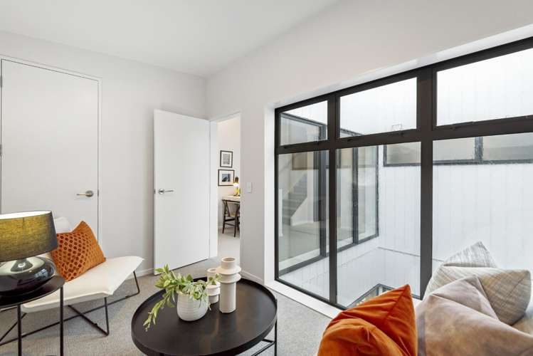 83 Bearing Parade Long Bay_14