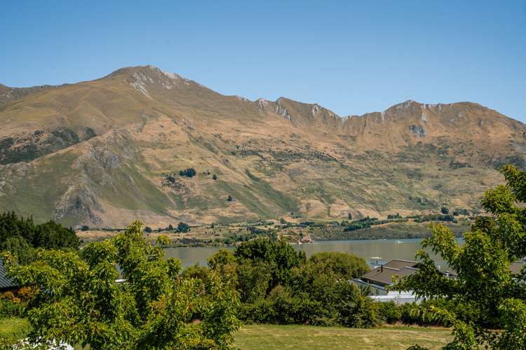 166b Beacon Point Road Wanaka_8